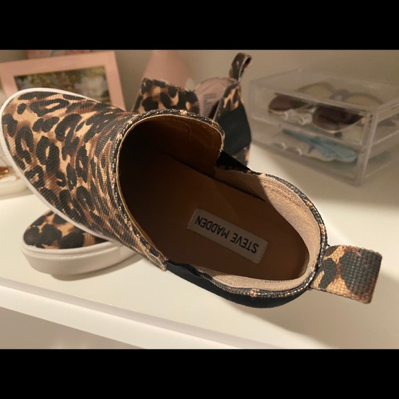 Steve Madden Shoes - Picture 4 of 6